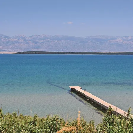2 Bedroom Gorgeous Home In Privlaka-Sabunike Holiday home