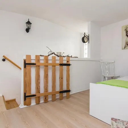 Casa vacanze Two-bedroom In Privlaka-sabunike